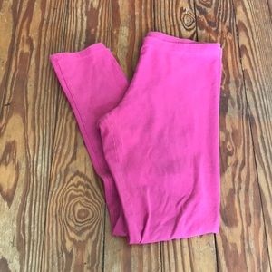 Feeds glory pink leggings